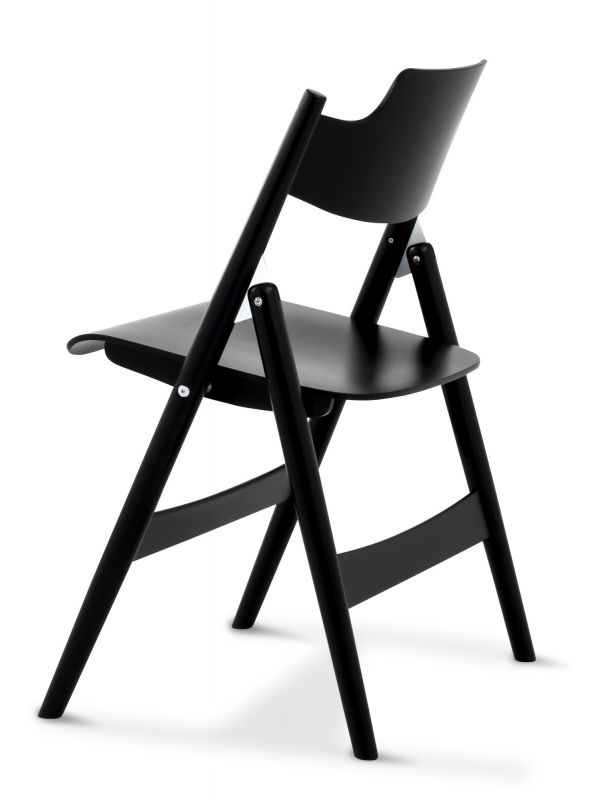 Schwarzer SE 18 Klappstuhl von Wilde+Spieth, Ansicht von hinten, minimalistisches Design.